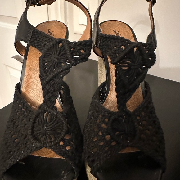 Lucky Brand said raw wedge - Black crochet and leather - size 38 / 8 - Picture 2 of 6